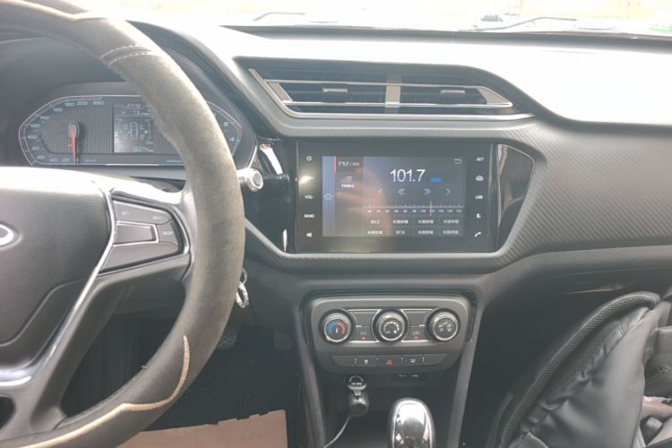 Chery Tiggo 3x 2018 #13 Chery Tiggo 3x 2018 car image #13