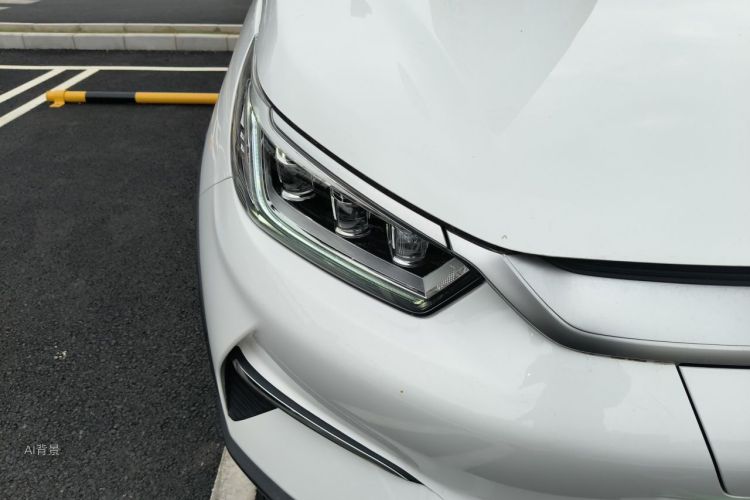 BYD Yuan Pro 2022 immagine di auto #8