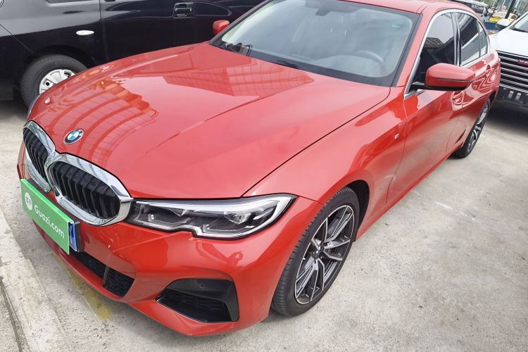 BMW 3 Series 2022 صورة سيارة #2