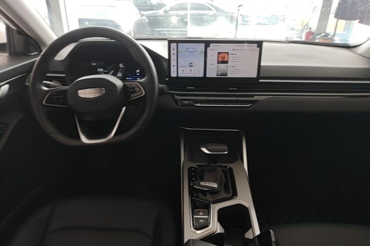 GEELY Emgrand 2026 car image #10