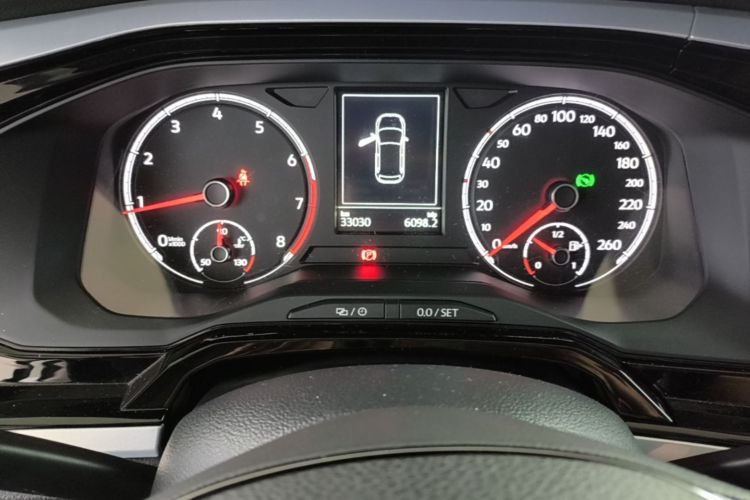 Volkswagen Polo 2020 car image #12