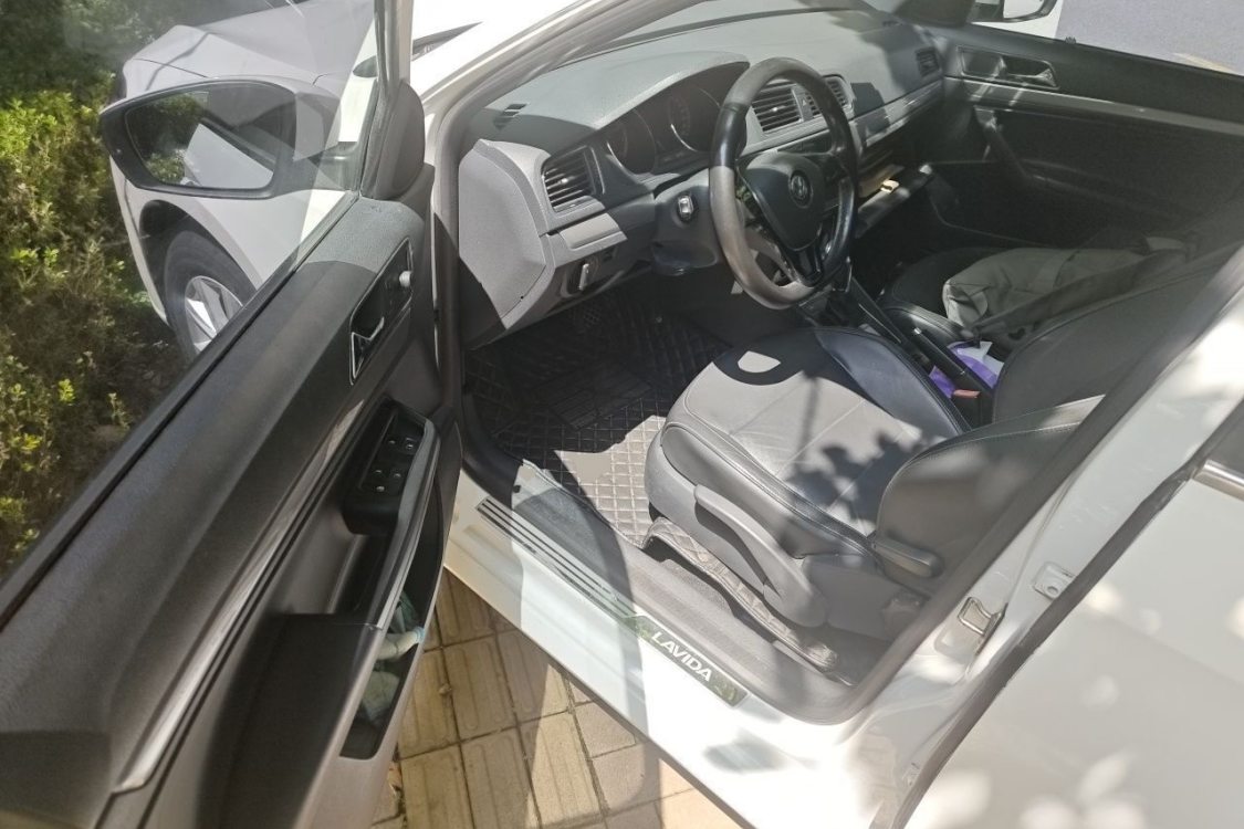 Volkswagen Lavida 2016 car image #23