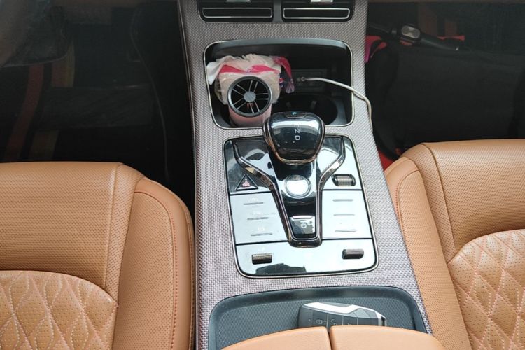 BYD Han 2021 car image #14