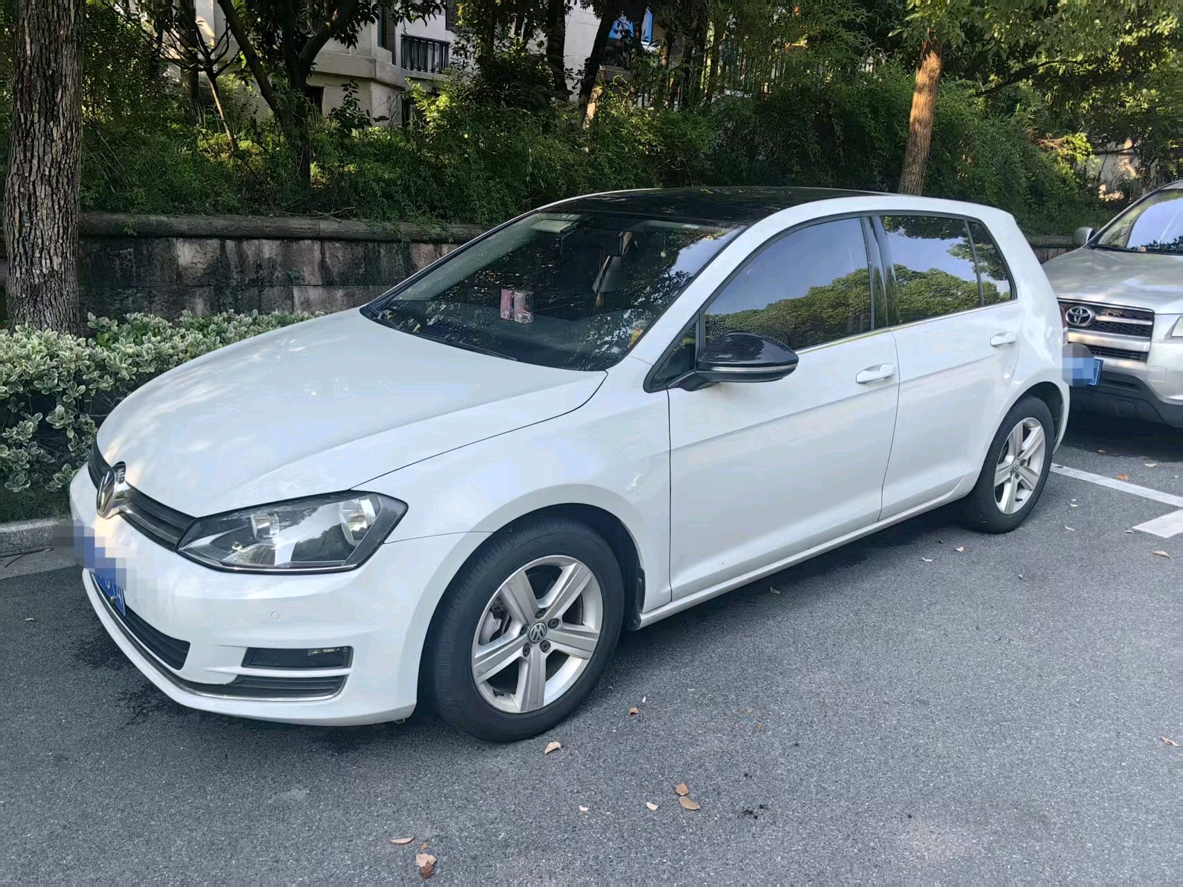 2017 2017 car image