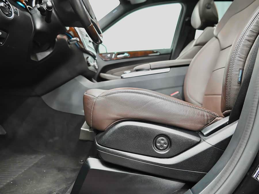 Mercedes-Benz M Class 2014 #34 Mercedes-Benz M Class 2014 car image #34