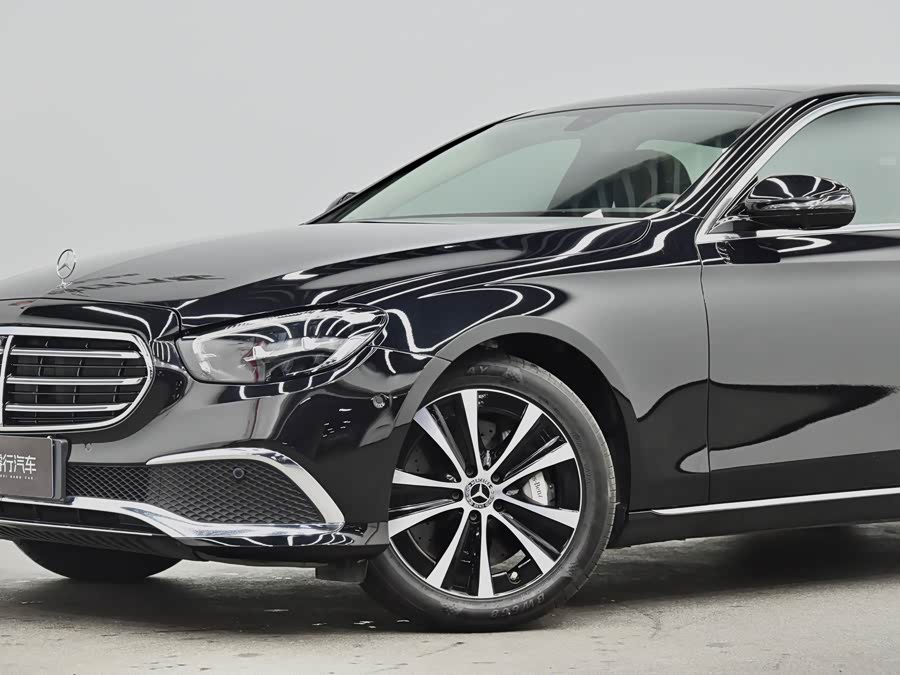 Mercedes-Benz E Class New Energy 2021 car image #34