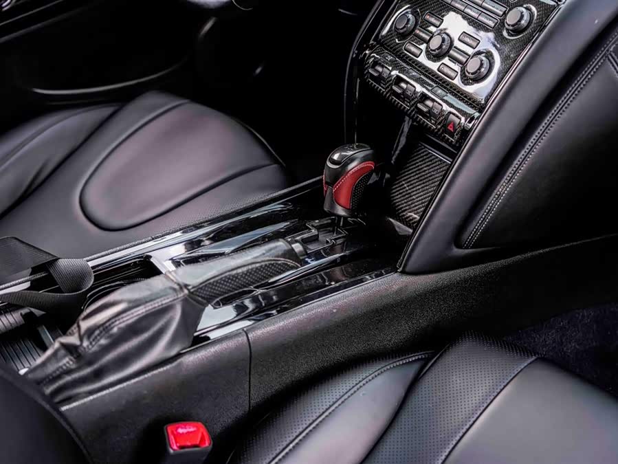 日产 日产GT-R 2012 汽车图片 #34