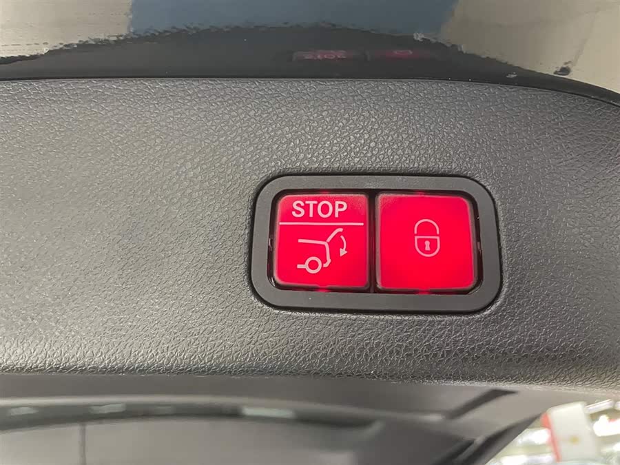 Mercedes-Benz GLS AMG 2019 car image #34
