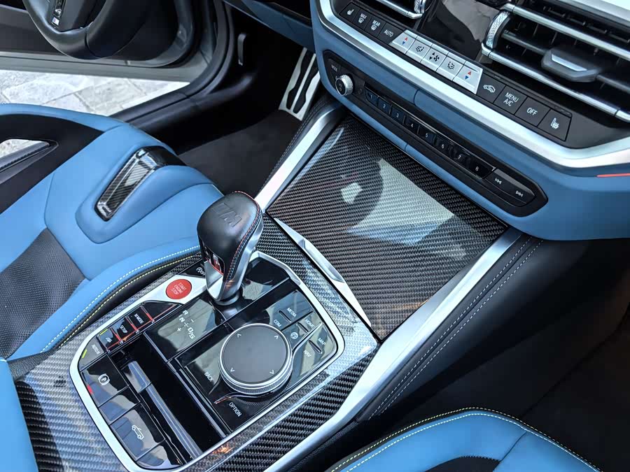 BMW M4 2022 car image #34