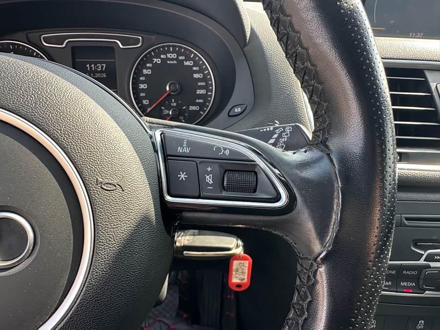 Audi Q3 2015 صورة سيارة #34