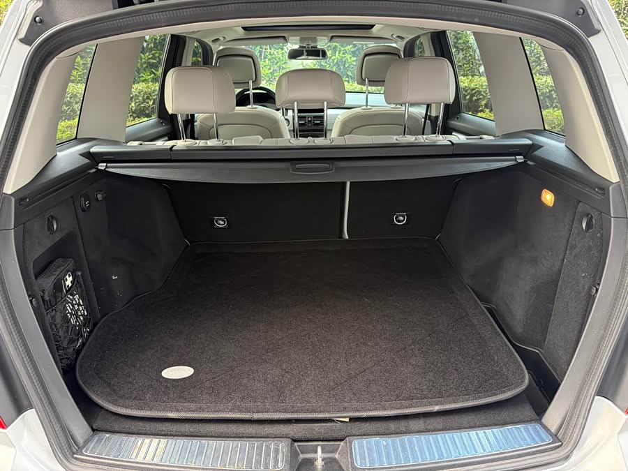 Mercedes-Benz GLK Class (Imported) 2010 car image #34