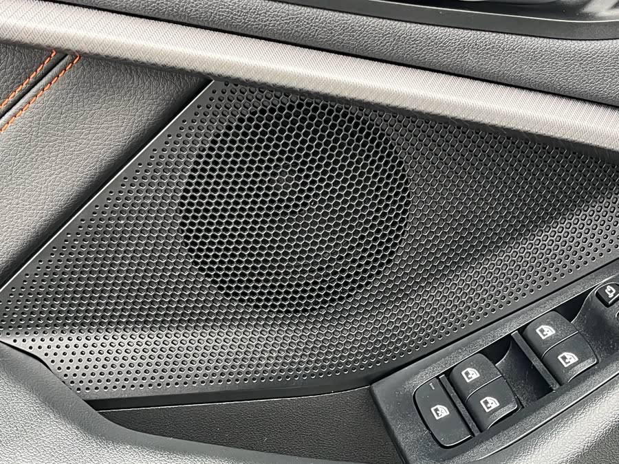 BMW 2 Series (Imported) 2024 immagine di auto #34