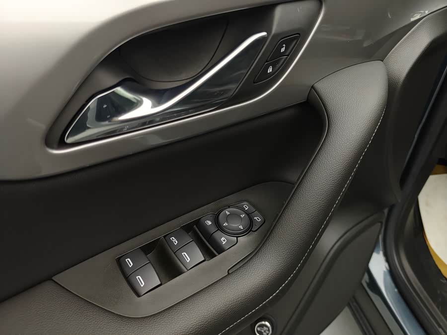 Chevrolet Blazer 2023 #34 Chevrolet Blazer 2023 car image #34