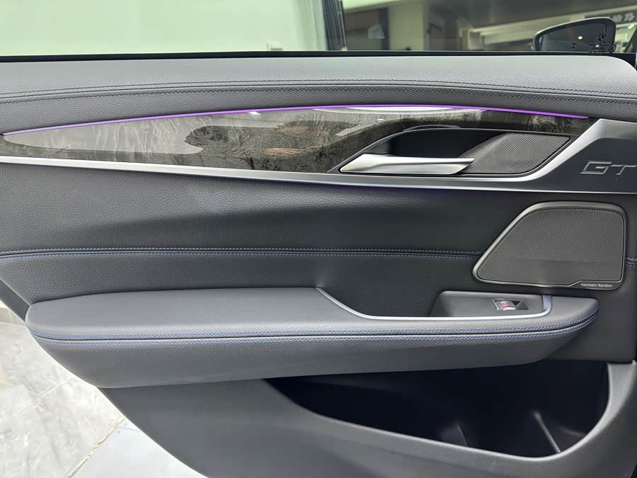 BMW 6 Series 2024 imagem de carro #34