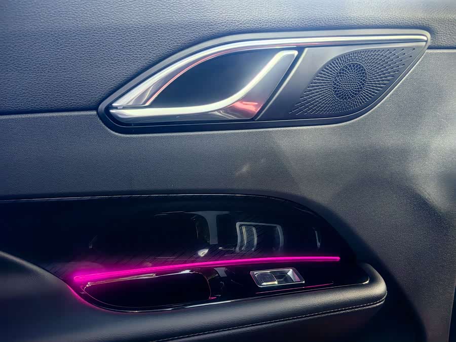 HongQi HS3 PHEV 2024 #34 HongQi HS3 PHEV 2024 car image #34