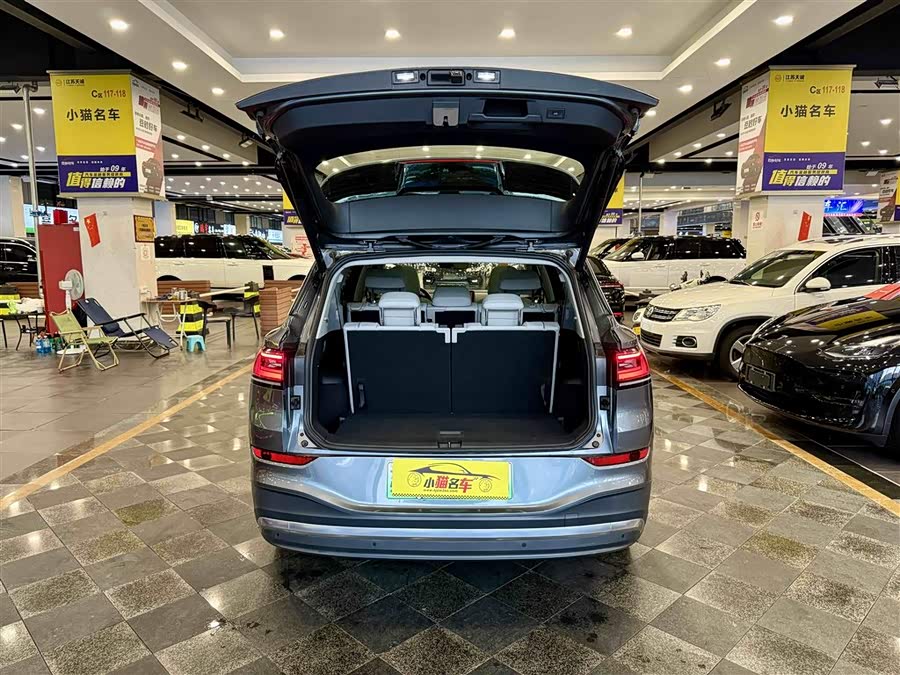 Volkswagen ID.6 X 2021 #34 Volkswagen ID.6 X 2021 car image #34