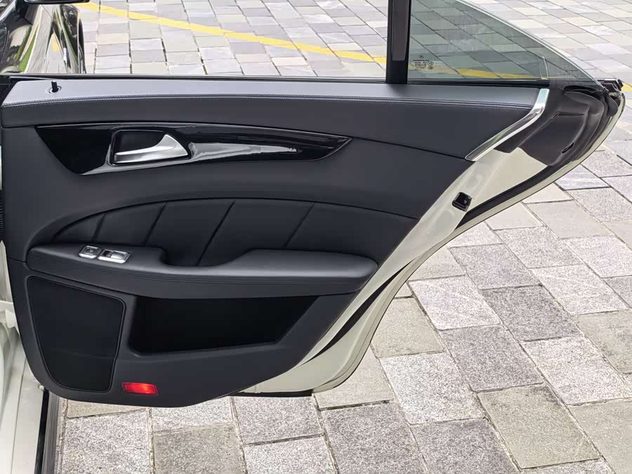 Mercedes-Benz CLS AMG 2017 car image #34