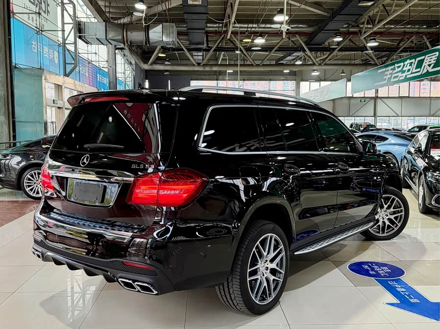 Mercedes-Benz GLS AMG 2019 car image #34