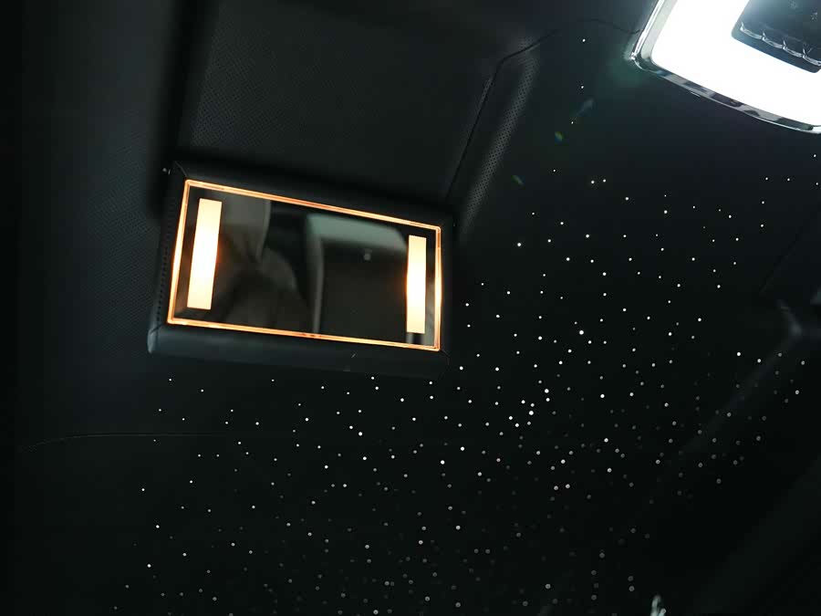 劳斯莱斯 古思特 2023 汽车图片 #34