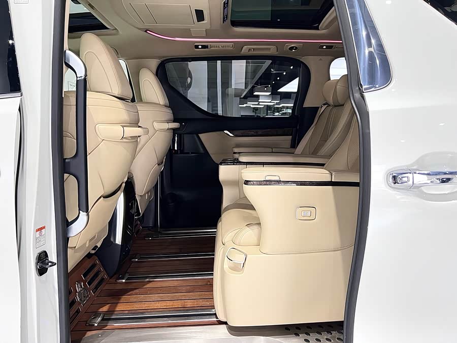 丰田 埃尔法 2018 汽车图片 #34