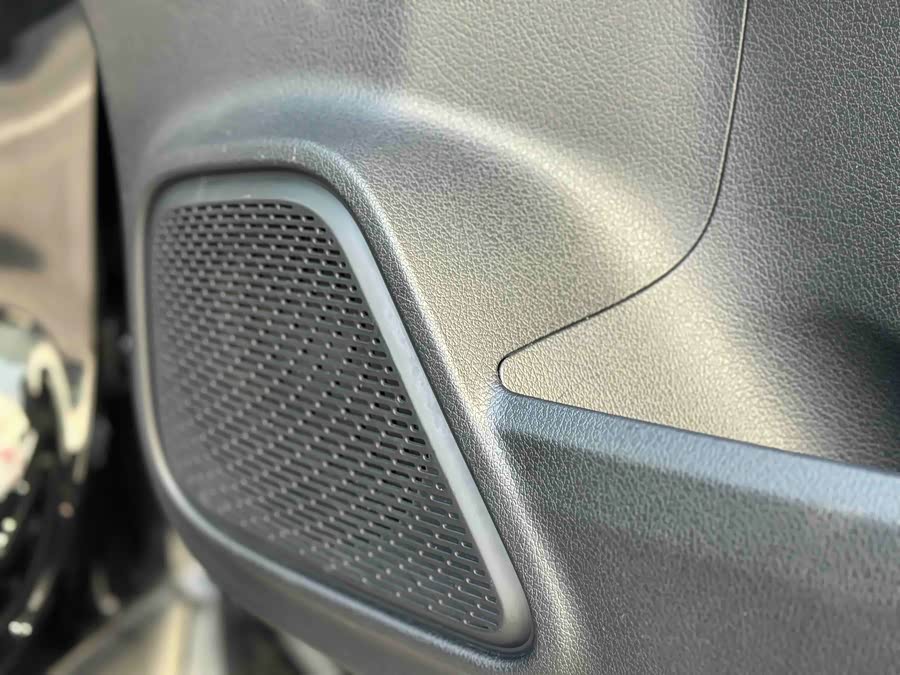 Mercedes-Benz GLB Class 2022 #34 Mercedes-Benz GLB Class 2022 car image #34