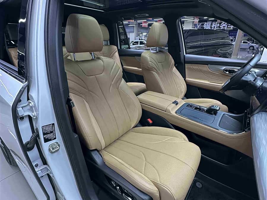 GAC Trumpchi ES9 2023 #34 GAC Trumpchi ES9 2023 car image #34