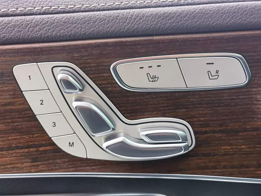 Mercedes-Benz GLC Class 2020 #34 Mercedes-Benz GLC Class 2020 immagine di auto #34