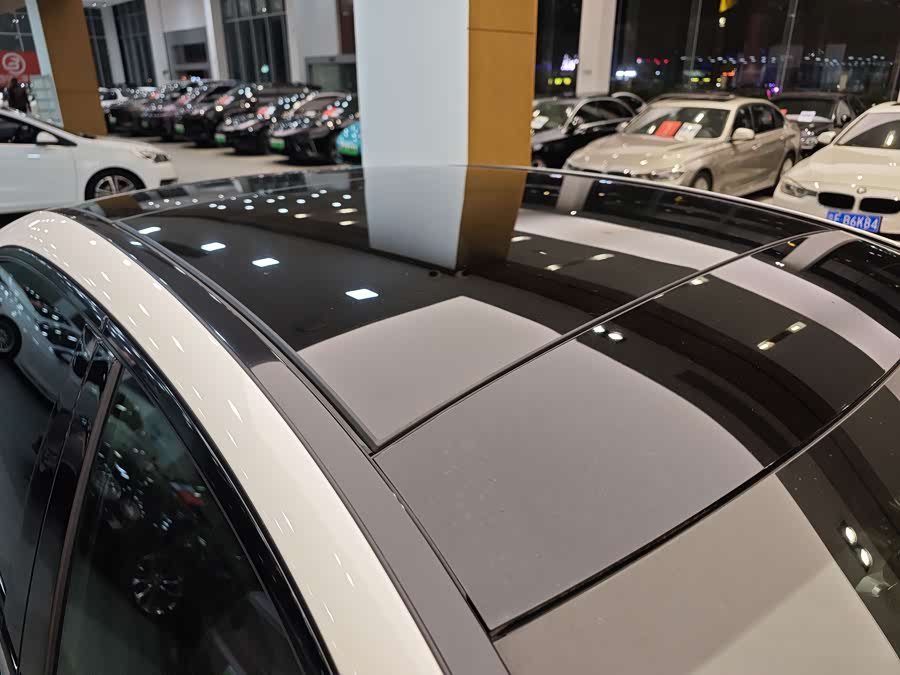 Mercedes-Benz C Class 2020 car image #34