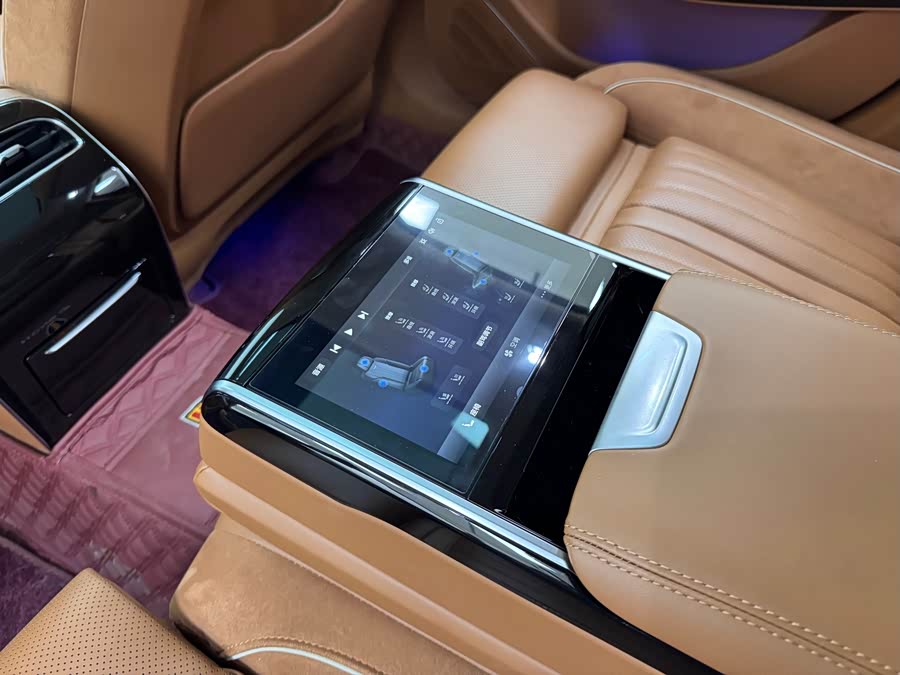 HongQi H9 2024 car image #34