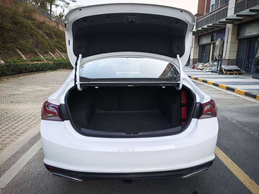 Chevrolet Malibu XL 2020 car image #34