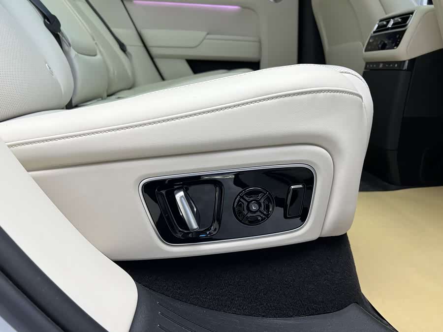 理想汽车 理想L7 2024 汽车图片 #34