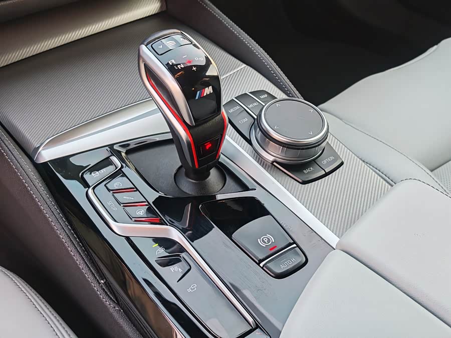 BMW M5 2020 car image #34