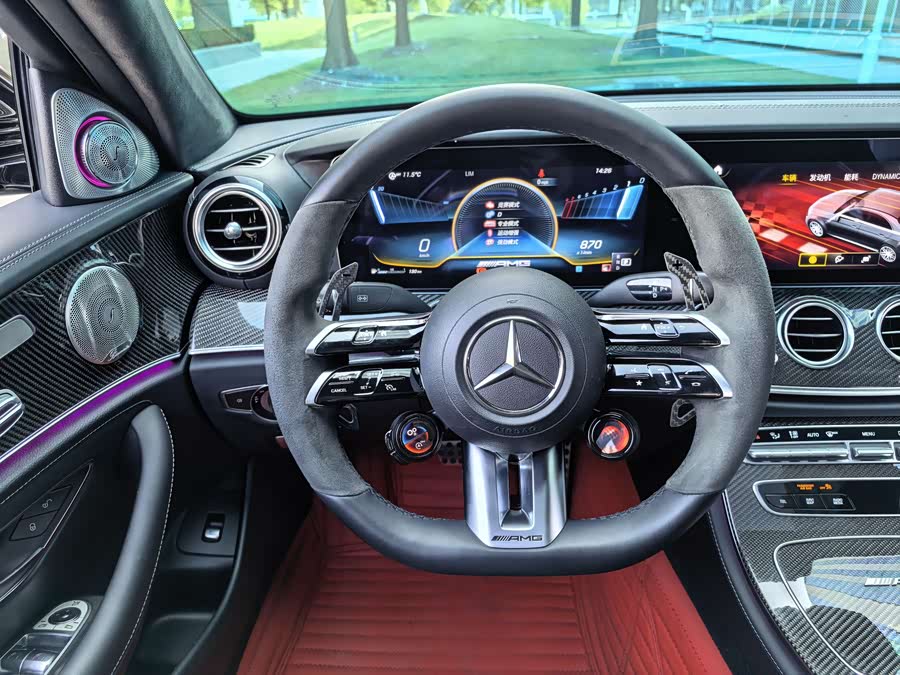 Mercedes-Benz E AMG 2021 صورة سيارة #34