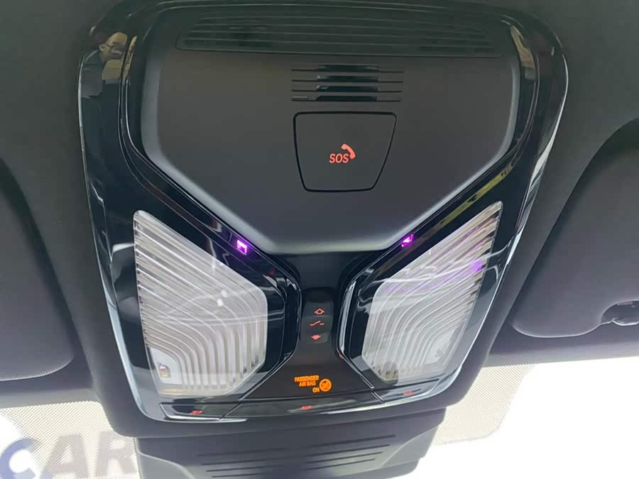 BMW X6 2021 car image #34