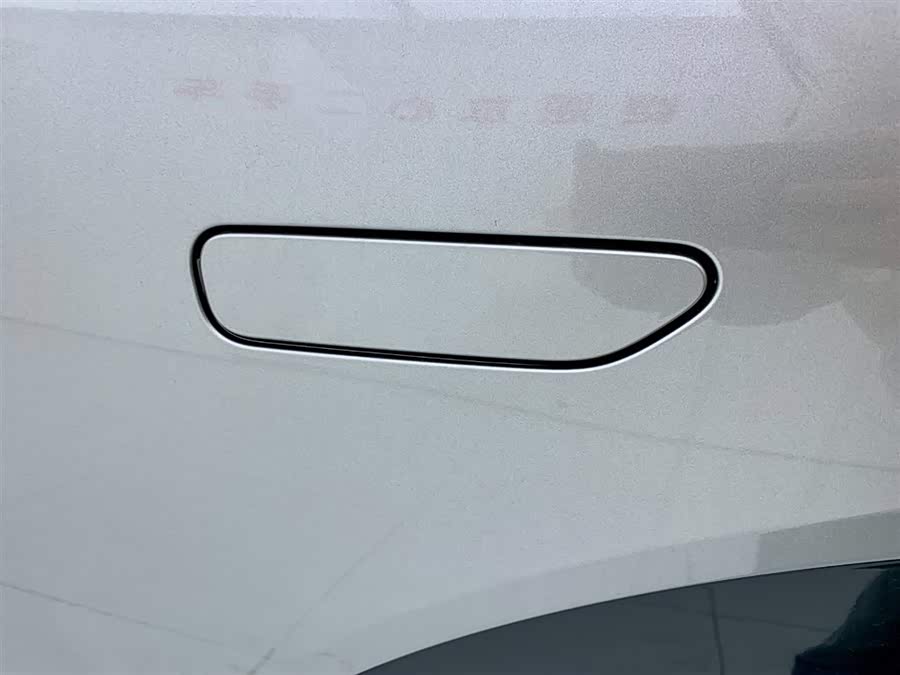 MI YU7 2025 car image #34