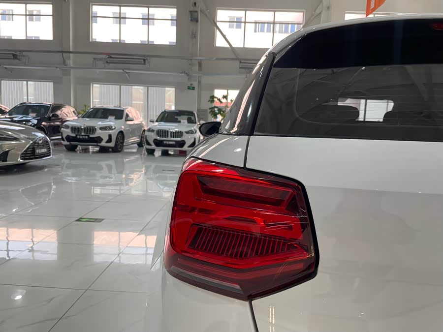Audi Q2L 2022 #34 Audi Q2L 2022 car image #34