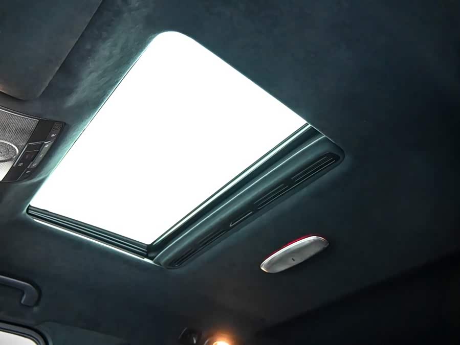 Mercedes-Benz G Class 2024 изображение автомобиля #34