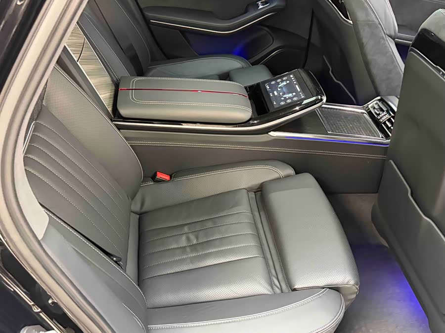 HongQi H9 2022 car image #34