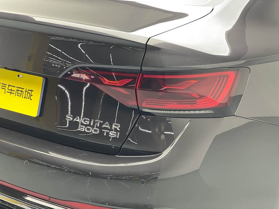 Volkswagen Sagitar 2023 car image #34