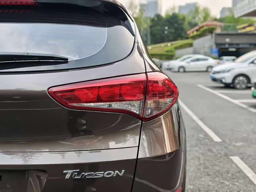 Hyundai Tucson 2015 car image #34