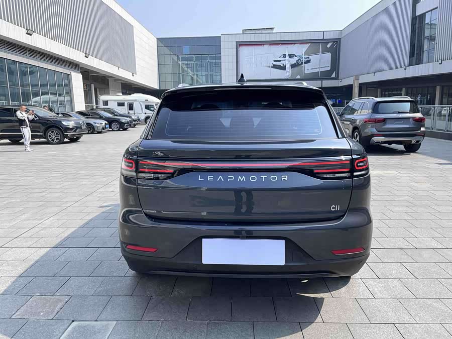 零跑汽车 零跑C11 2023 汽车图片 #34