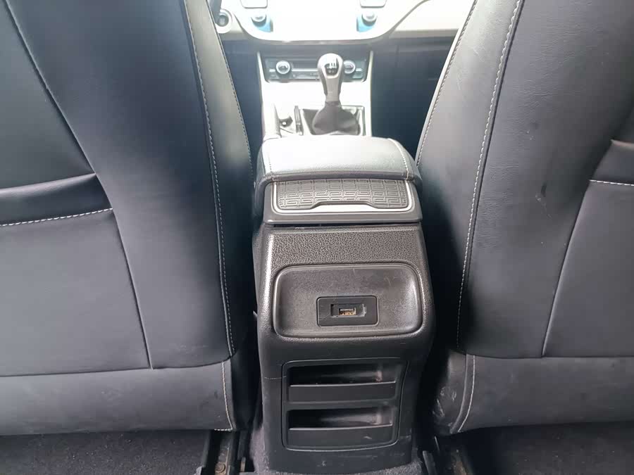 GEELY Emgrand GL 2017 #34 GEELY Emgrand GL 2017 car image #34