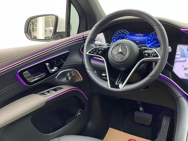 Mercedes-Benz EQS SUV 2025 car image #34