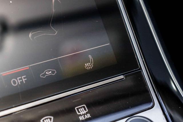 Audi Q7 2021 car image #34