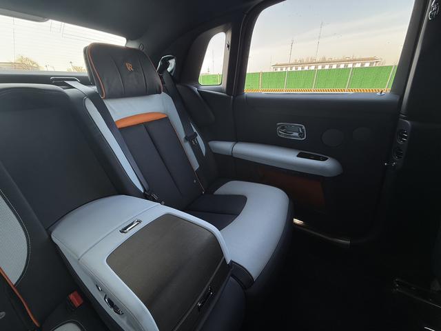 劳斯莱斯 古思特 2023 汽车图片 #34