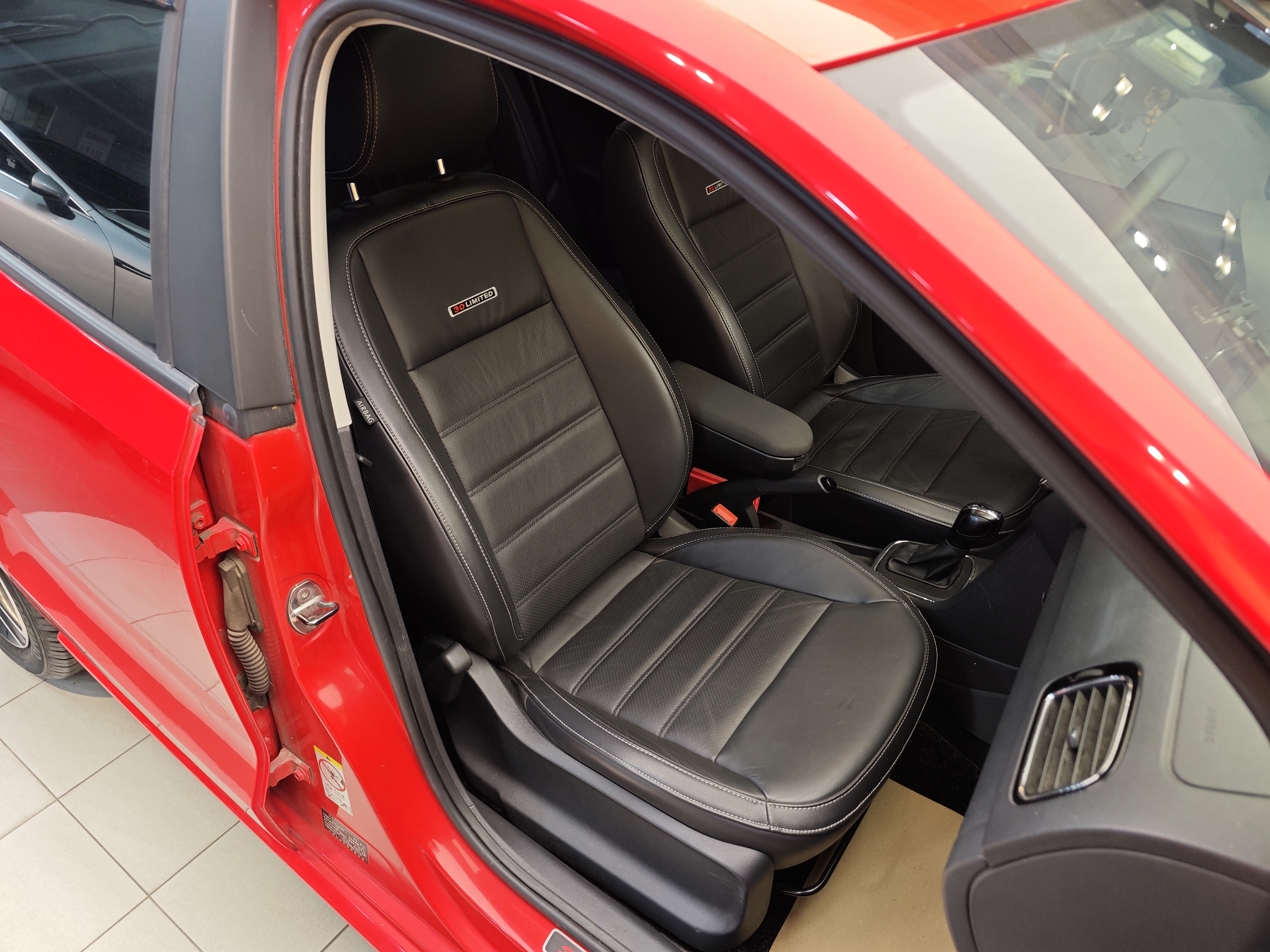 Volkswagen Polo 2015 #34 Volkswagen Polo 2015 car image #34