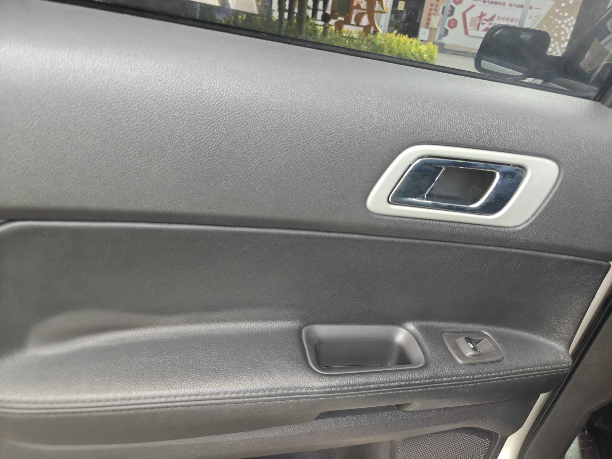 Ford Explorer (Imported) 2013 car image #34