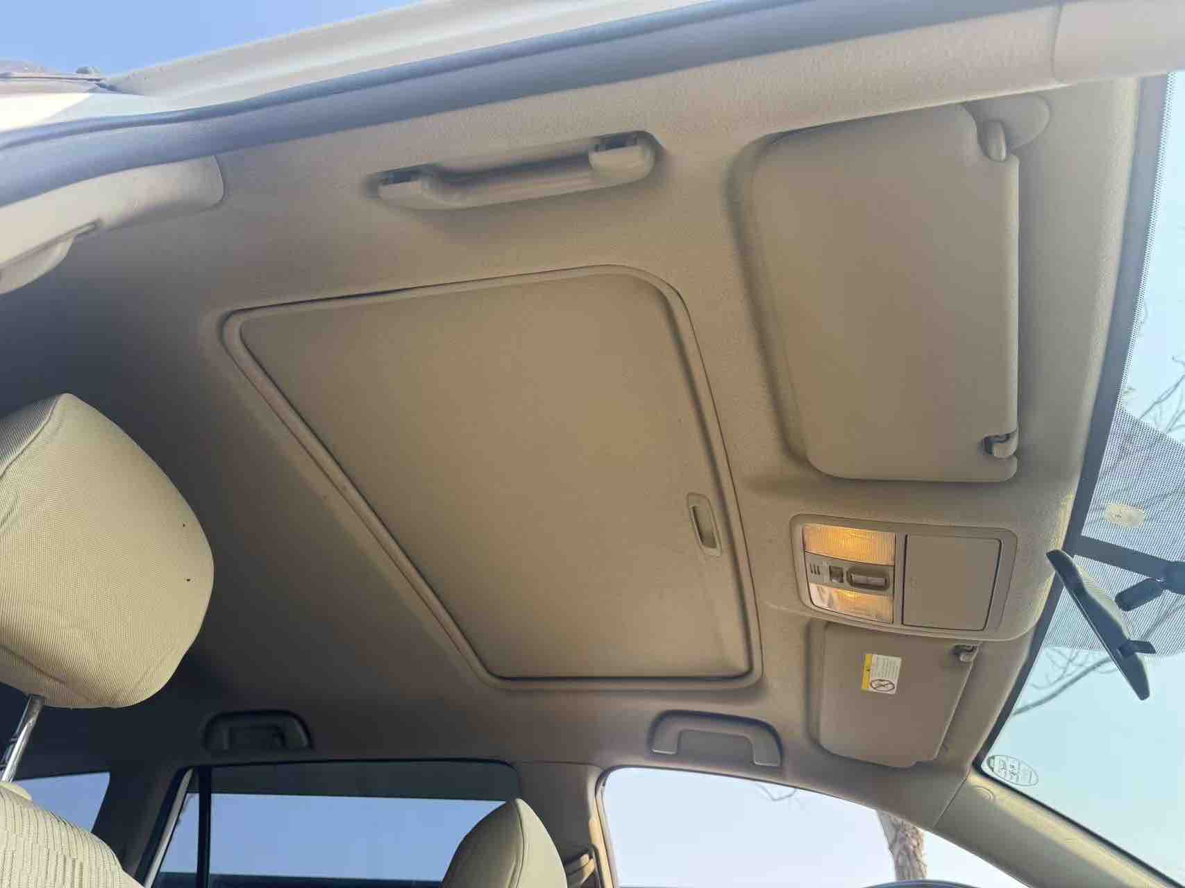 Toyota RAV4 2013 #34 Toyota RAV4 2013 car image #34