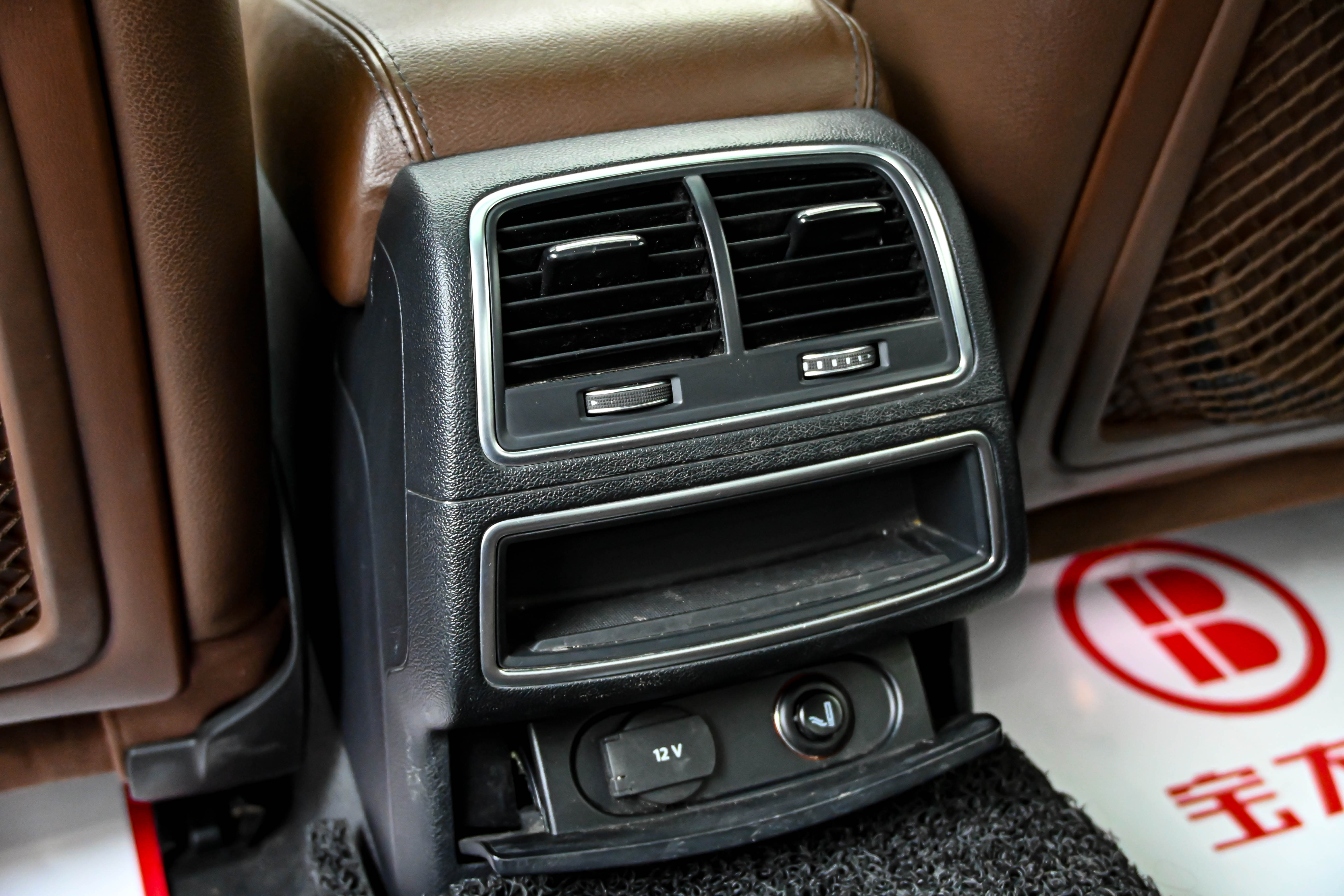 Audi A6L 2018 imagem de carro #34