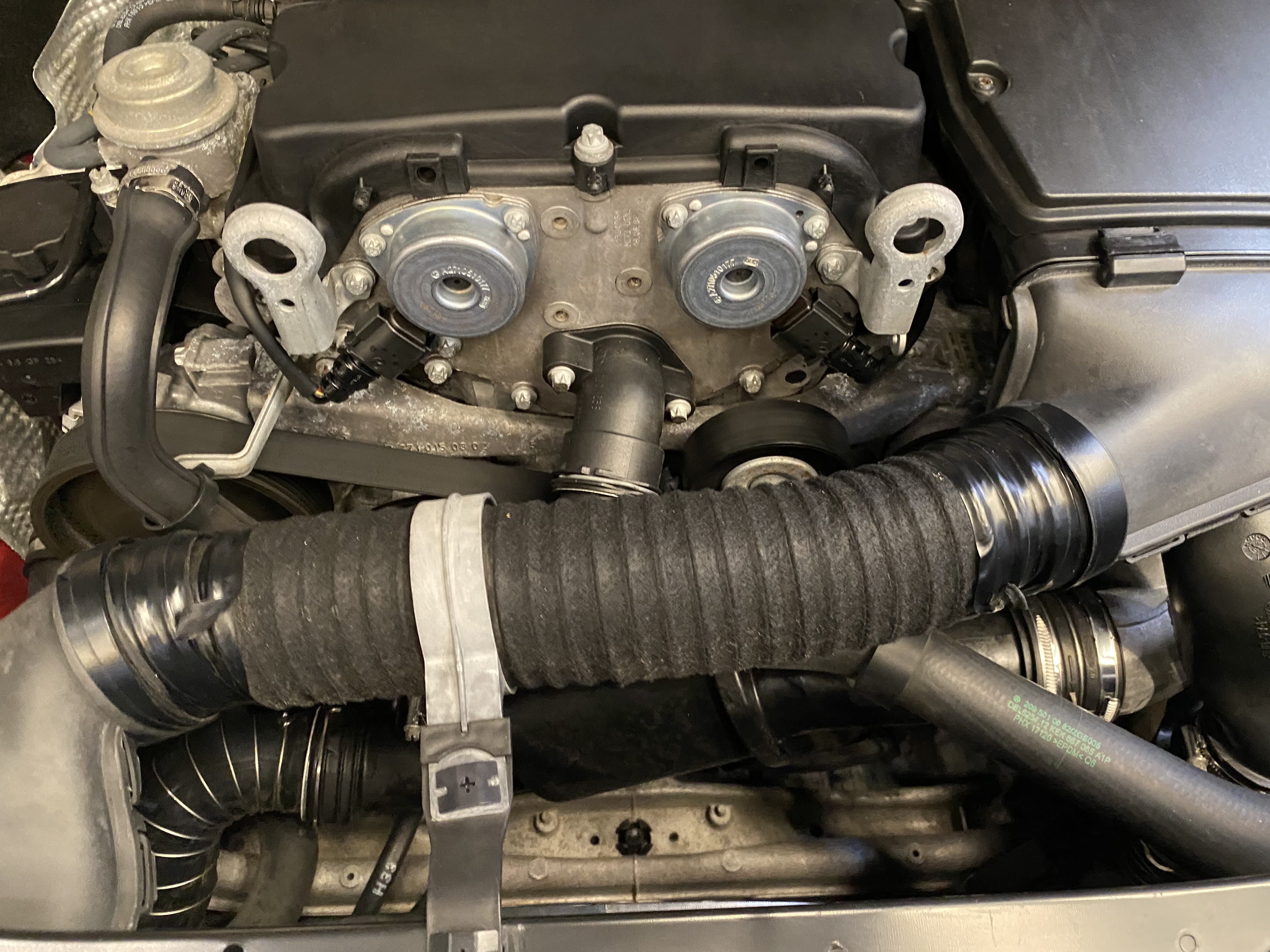 Mercedes-Benz CLK Class 2009 immagine di auto #34